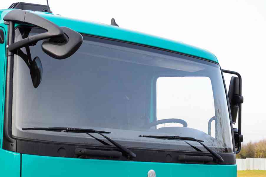 MERCEDES ATEGO 1218 HÁKOVÝ NOSIČ KONTEJNERŮ HYDRAULICKÁ RUKA - foto 54