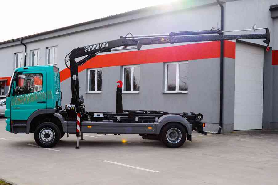 MERCEDES ATEGO 1218 HÁKOVÝ NOSIČ KONTEJNERŮ HYDRAULICKÁ RUKA - foto 113