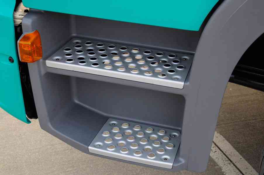 MERCEDES ATEGO 1218 HÁKOVÝ NOSIČ KONTEJNERŮ HYDRAULICKÁ RUKA - foto 51