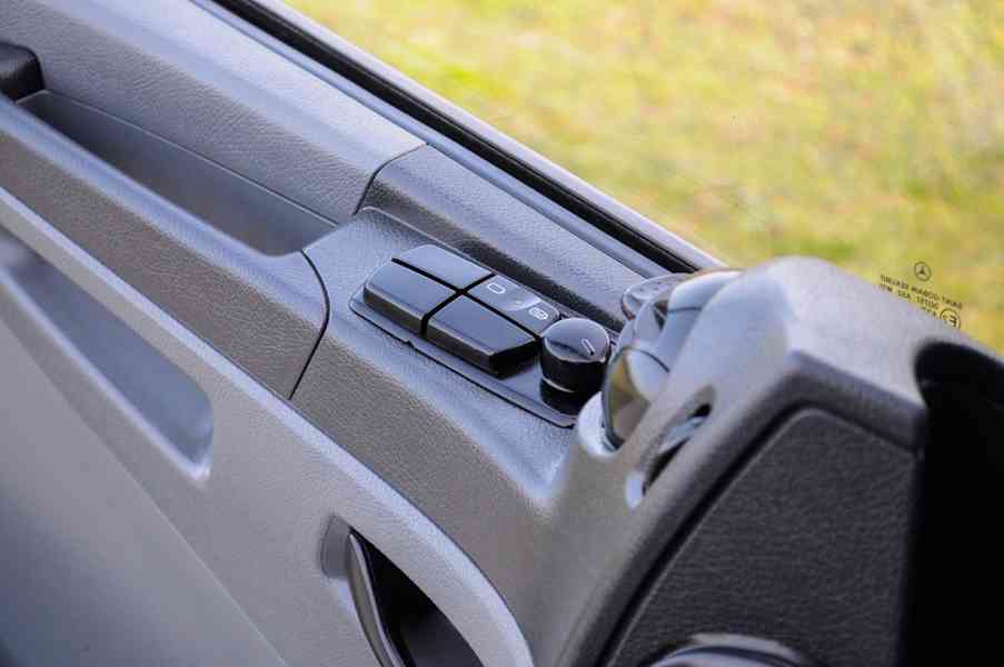 MERCEDES ATEGO 1218 HÁKOVÝ NOSIČ KONTEJNERŮ HYDRAULICKÁ RUKA - foto 62