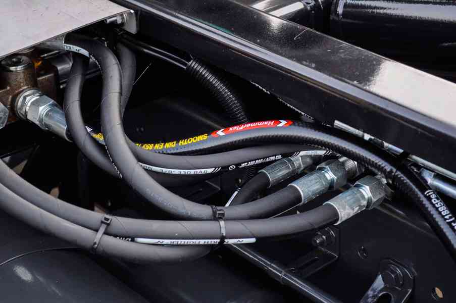 MERCEDES ATEGO 1218 HÁKOVÝ NOSIČ KONTEJNERŮ HYDRAULICKÁ RUKA - foto 96