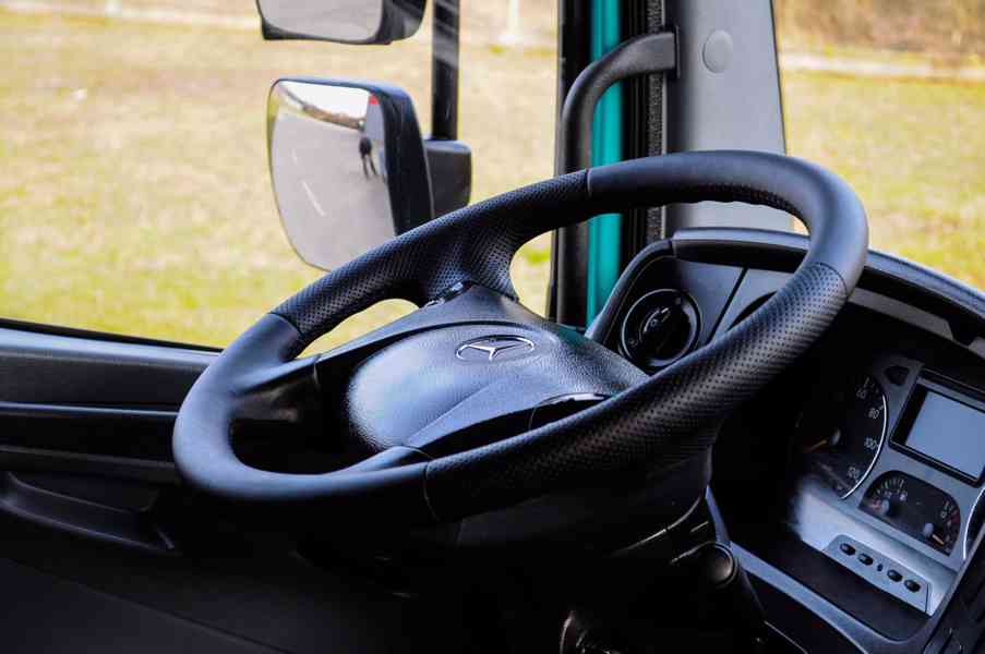 MERCEDES ATEGO 1218 HÁKOVÝ NOSIČ KONTEJNERŮ HYDRAULICKÁ RUKA - foto 59