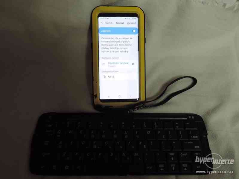 Skládací Bluetooth klávesnice HP (na Androidu funguje) - foto 11