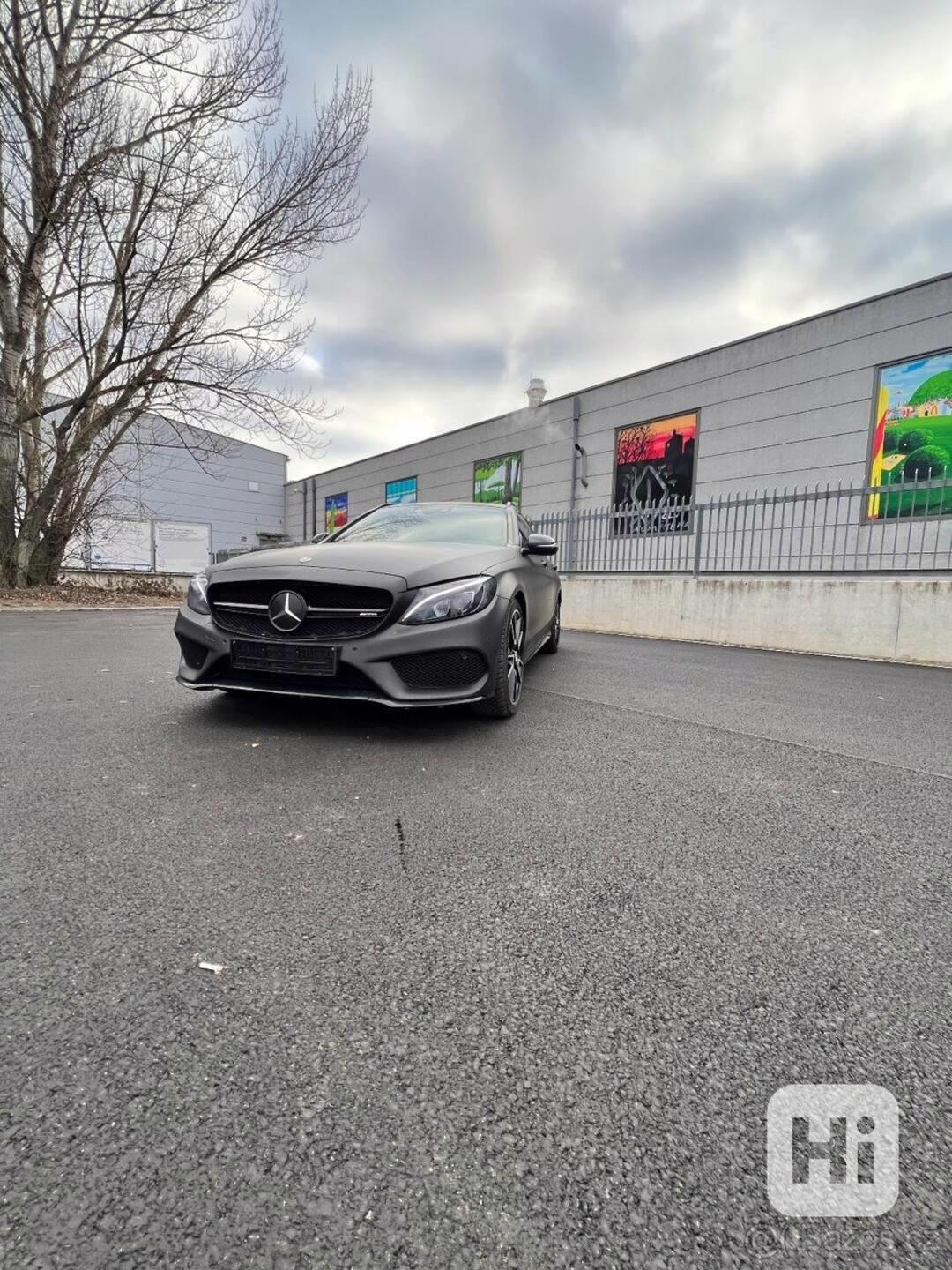 Mercedes-Benz Třídy C 3,0   C43 AMG - foto 1