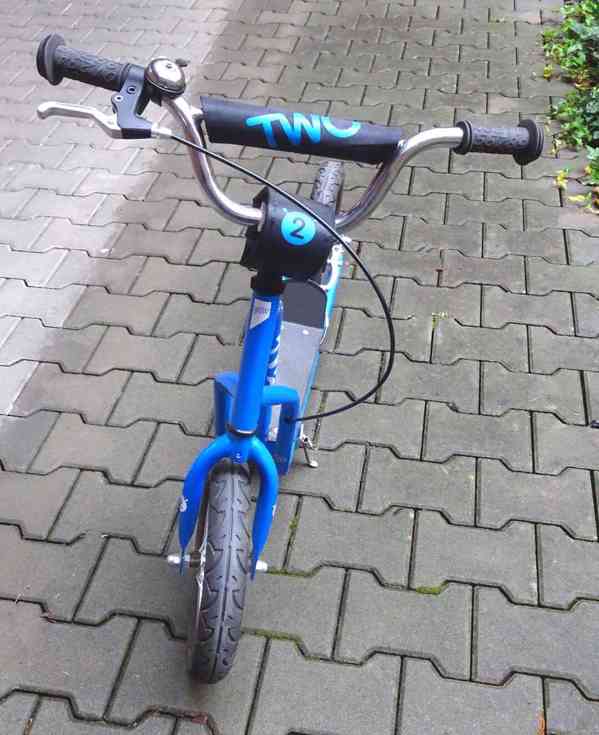 Značková, kvalitní a pevná koloběžka - foto 2