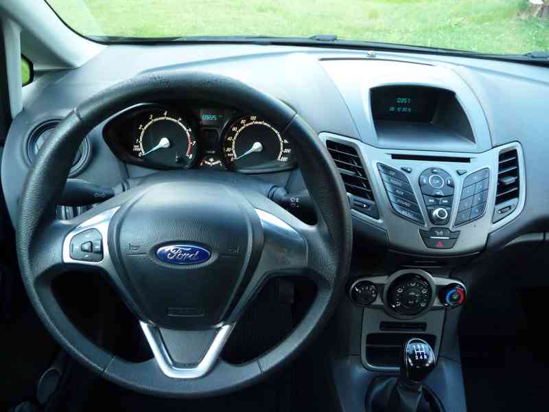 Ford Fiesta 1,25  16 V, 44 kW, rok 2016, 109500 km !  - foto 9