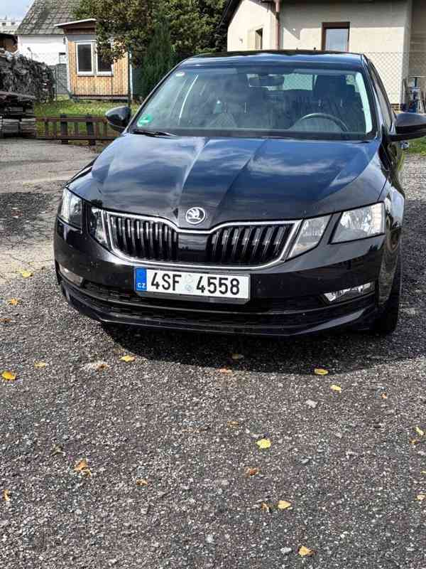 Škoda Octavia 1,0 - foto 4