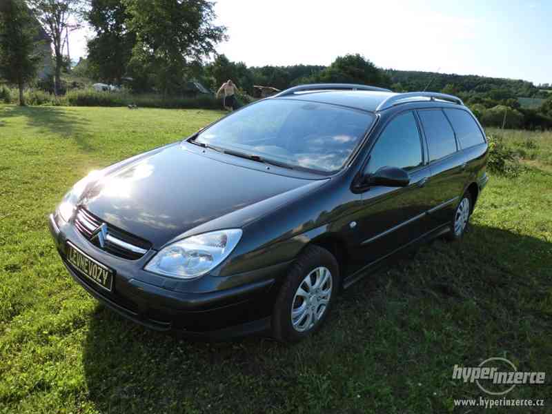 Citroen C5 kombi 2.0 16V,klima,serviska,tažné,DVD - foto 1