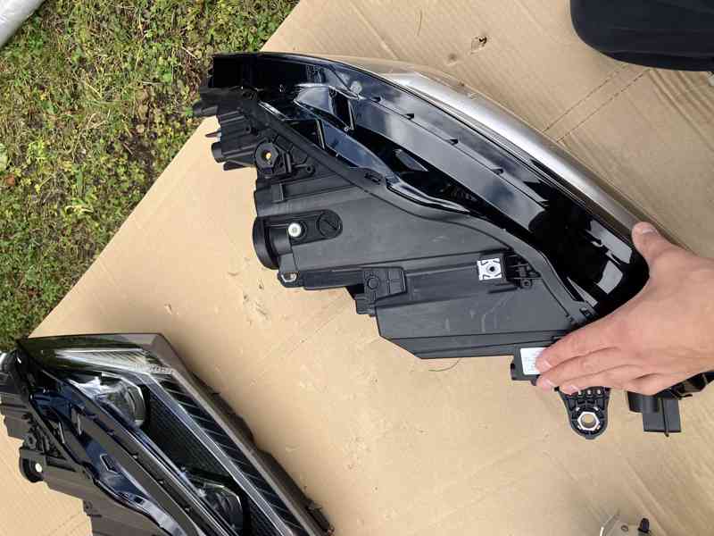 svetlo skoda superb iv 4 led prave leve svetla - foto 12