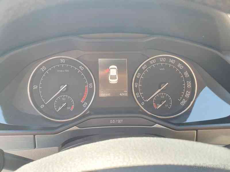 Škoda Superb 2,0   III TDI 110kw manuál STYLE - foto 14
