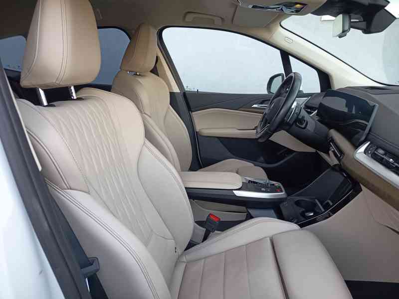 BMW 218d Active Tourer Luxury Line ČR DPH 1.majitel  - foto 15