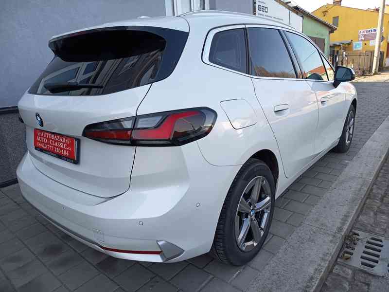 BMW 218d Active Tourer Luxury Line ČR DPH 1.majitel  - foto 10