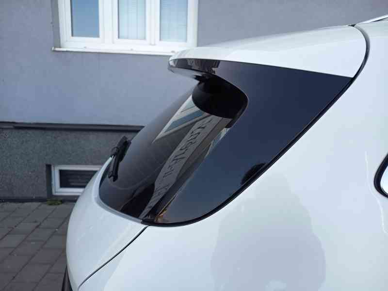 BMW 218d Active Tourer Luxury Line ČR DPH 1.majitel  - foto 14