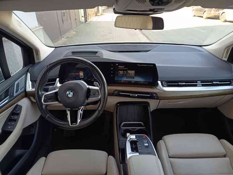 BMW 218d Active Tourer Luxury Line ČR DPH 1.majitel  - foto 17