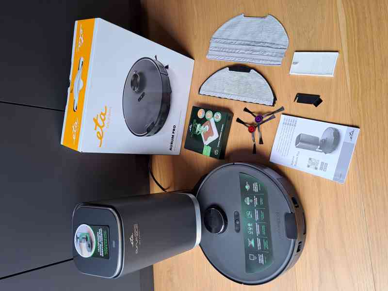 Nový robotický vysavač ETA Aurum Pro s odsávací stanicí - foto 2