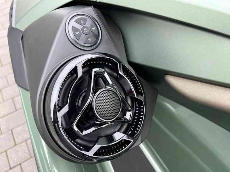 Sea-Doo GTX LTD 3-up 300hp iDF Audio - foto 8