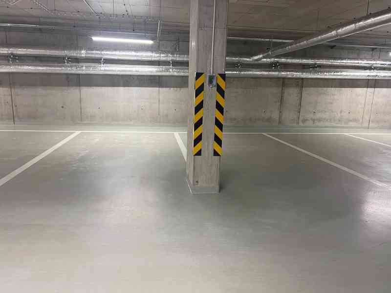 PRODEJ GARÁŽOVÉHO STÁNÍ S MOŽNOSTÍ ODPOČTU DPH V BRNĚ  - foto 4