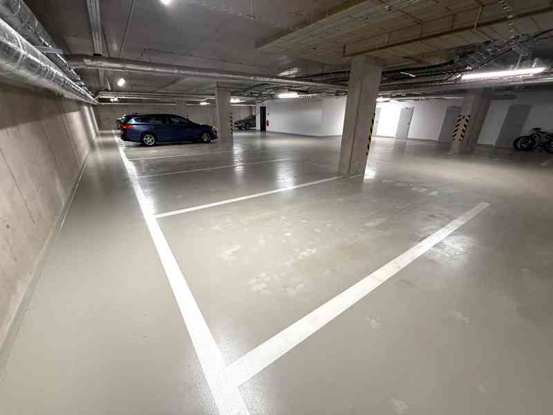 PRODEJ GARÁŽOVÉHO STÁNÍ S MOŽNOSTÍ ODPOČTU DPH V BRNĚ  - foto 9