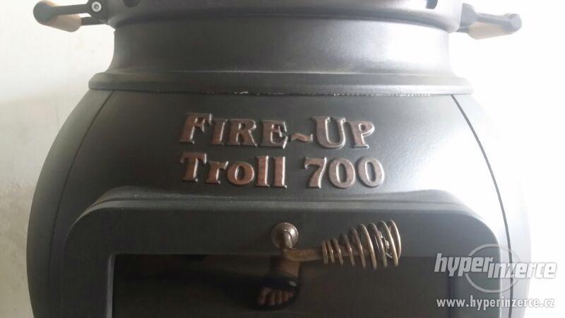 TROLL 700 Litinový multifunkční krb/gril/udírna/ohniště - foto 13