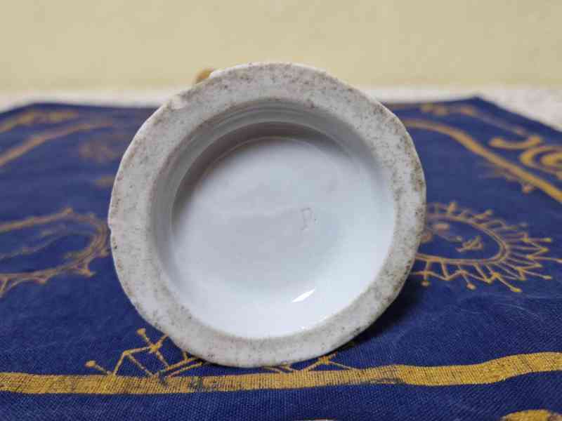 Vzácná porcelánová soška Kavalír Praha Biedermeier - foto 9