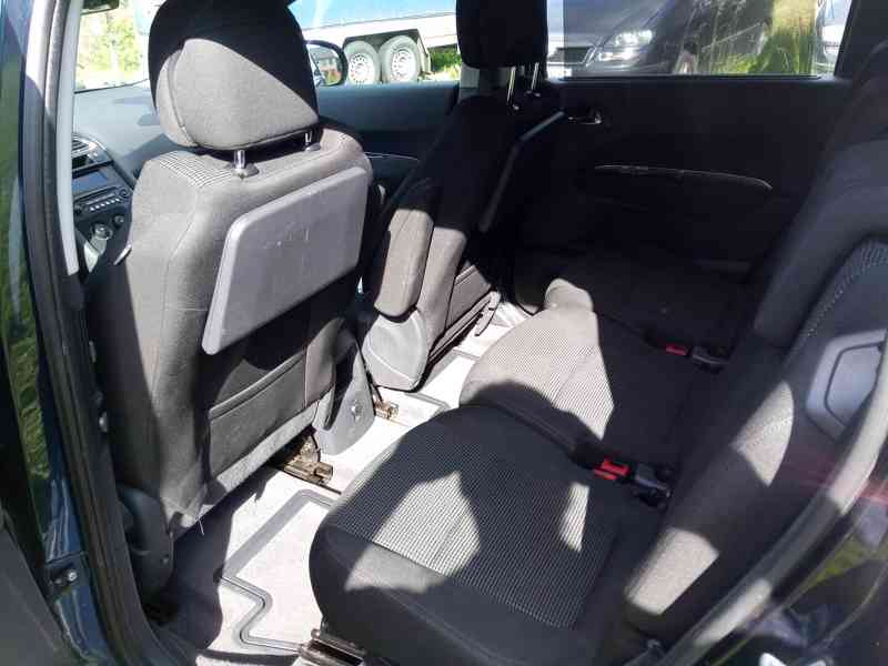 Prodám Peugeot 5008 - foto 12