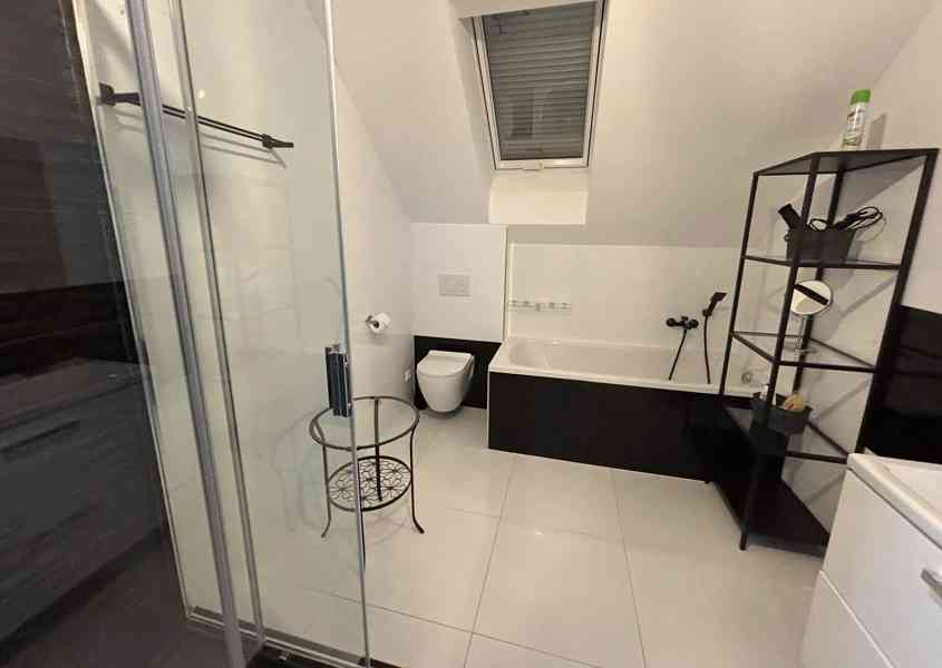 Pronájem RD Mikulov, 2 byty, 130m2, sklep - foto 2
