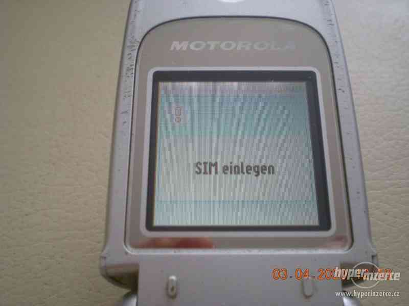 Motorola V220 - véčkové mobilní telefony - foto 7