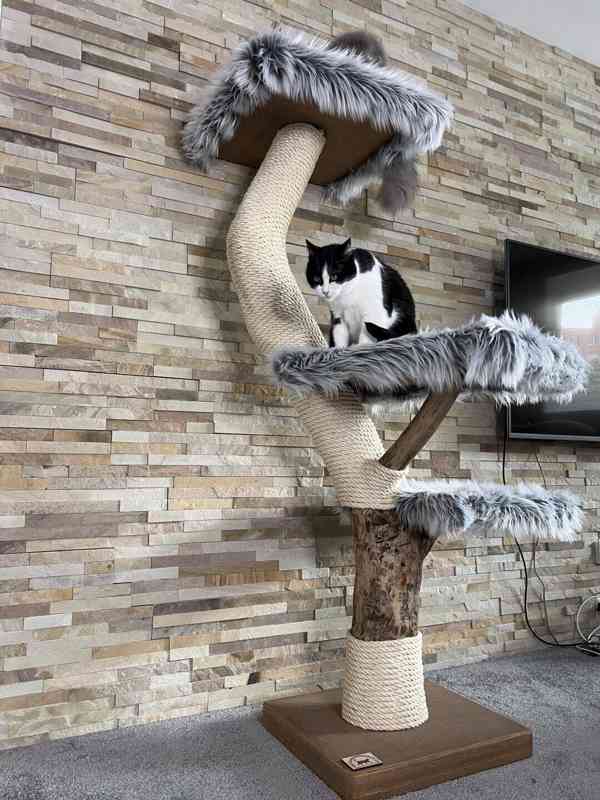 Škrabadlo pro kočky ze dřeva - foto 3