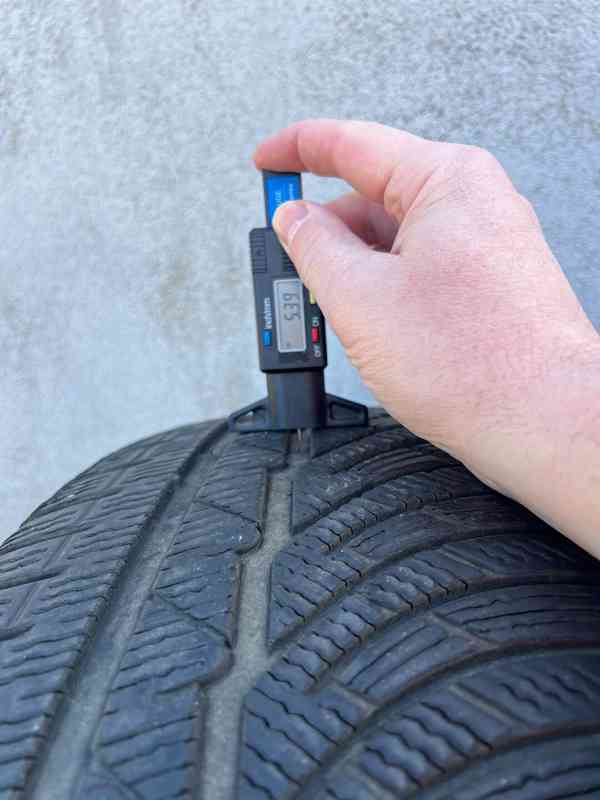 235/55R17 103V PILOT ALPIN zimní pneu - foto 7