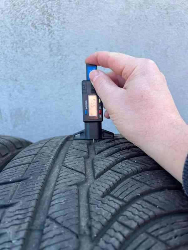 235/55R17 103V PILOT ALPIN zimní pneu - foto 5