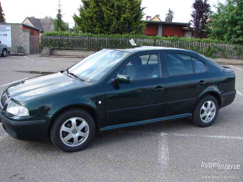 Škoda Octavia 1.6i r.v.2002 (serviska) Koupeno v ČR - foto 3
