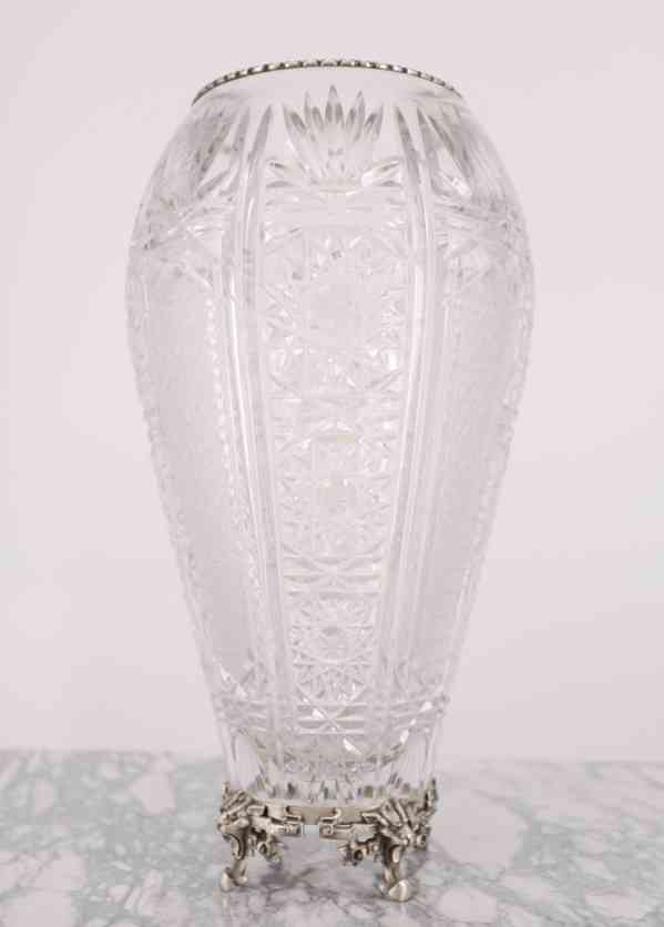 Broušená kříšťálová váza v montuře výška 41,5 cm - foto 2
