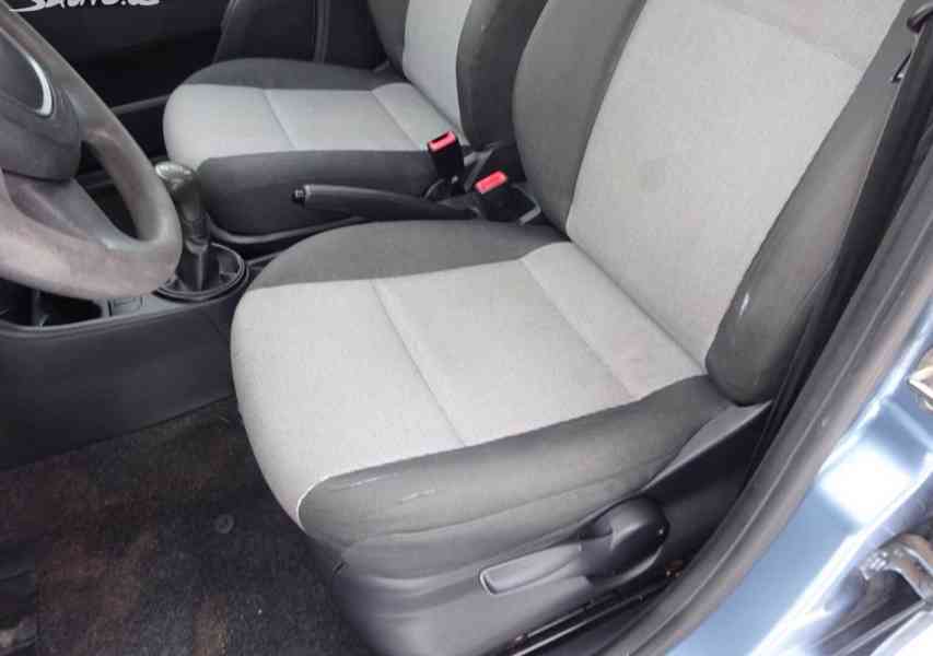 Škoda Fabia 1.2i Combi r.v.2010 stk2-2027 - foto 13