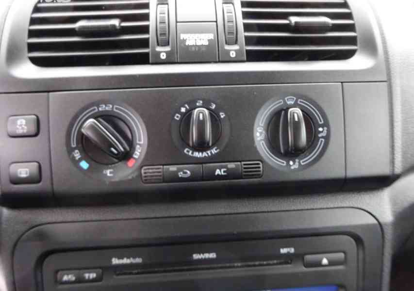 Škoda Fabia 1.2i Combi r.v.2010 stk2-2027 - foto 11