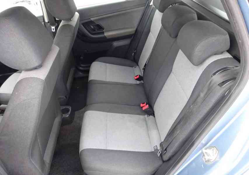Škoda Fabia 1.2i Combi r.v.2010 stk2-2027 - foto 14