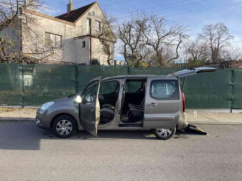 Citroën Berlingo pro převoz vozíčkáře - foto 5