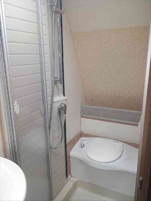 Ostatní karavan Burstner Averso 410 pl - foto 5