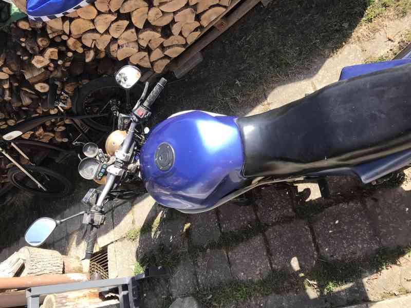 SUZUKI GSX 1100 - foto 4