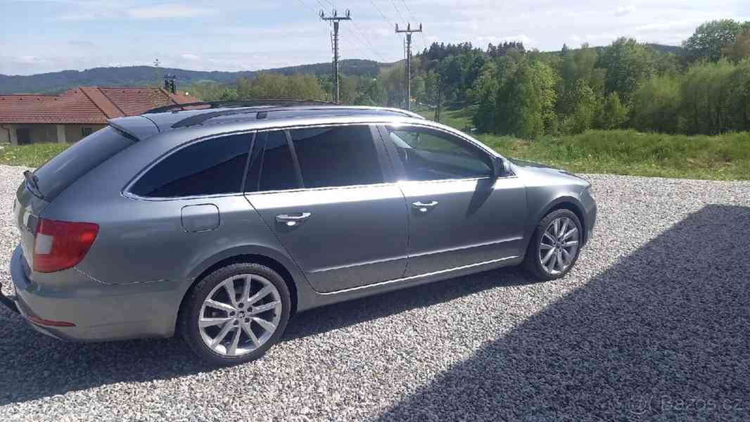 Škoda Superb 2,0 TDI/125kW - foto 2