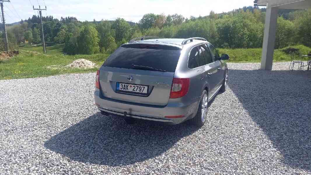 Škoda Superb 2,0 TDI/125kW - foto 3