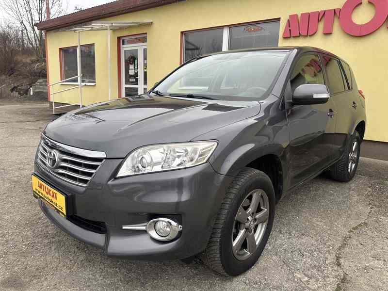 Toyota Rav4 2.2 D-4D ABD/1MAJ/NAVI/Výhřev - foto 7