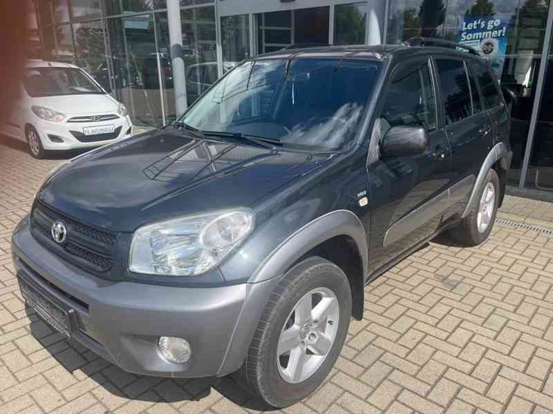 Toyota RAV4 2.0i Sol 4x4 benzín 110kw - foto 10