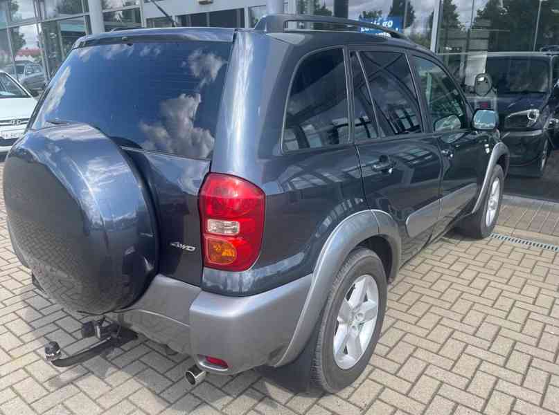 Toyota RAV4 2.0i Sol 4x4 benzín 110kw - foto 4