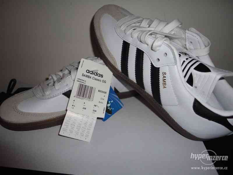 Neo 2025 adidas praha