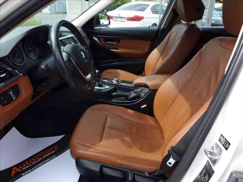 BMW Řada 3 2,0 D LUXURY,KŮŽE,NAVI,1.MAJ - foto 5