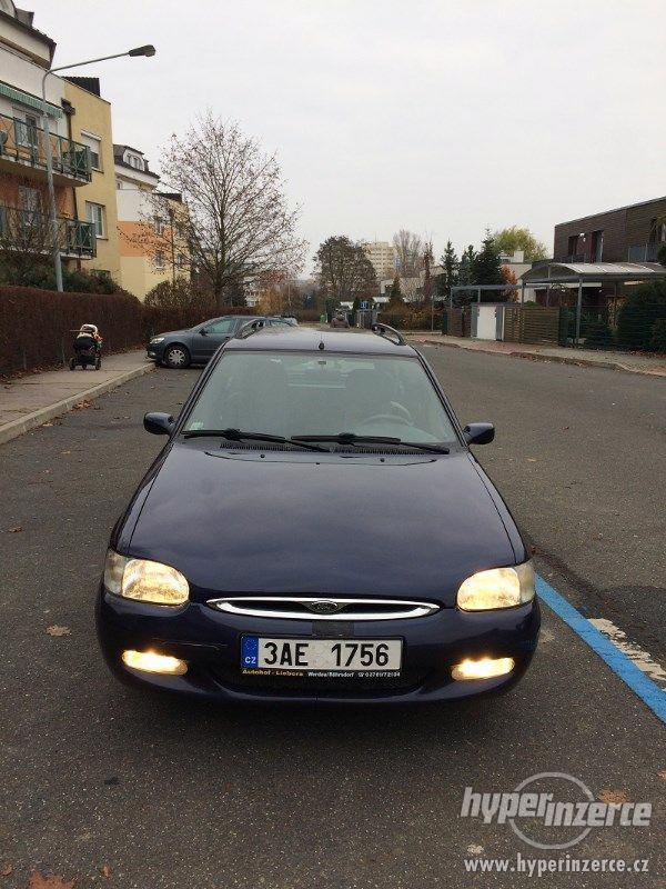 Ford Escort Combi (GHIA) - výhodně - foto 2