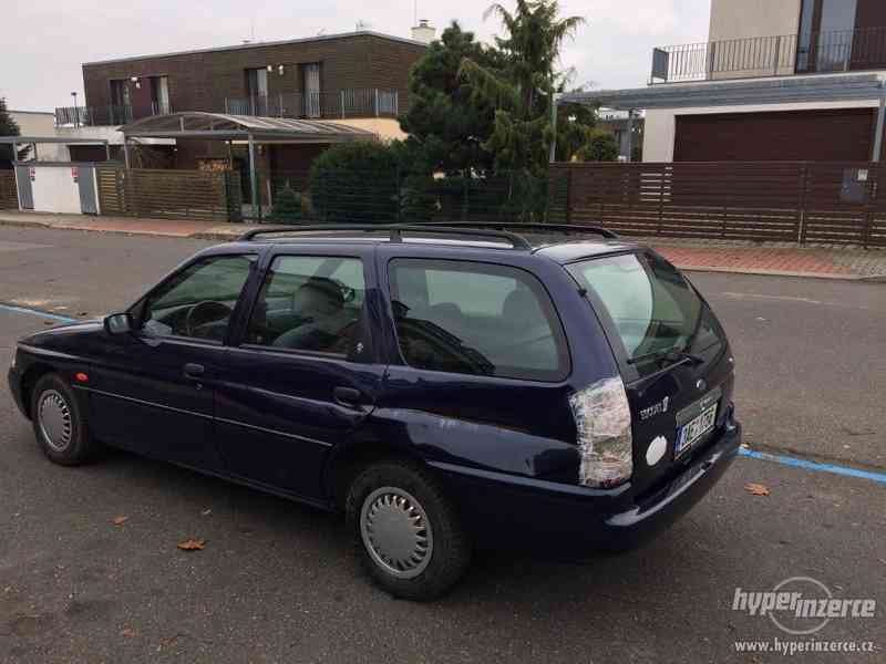 Ford Escort Combi (GHIA) - výhodně - foto 9