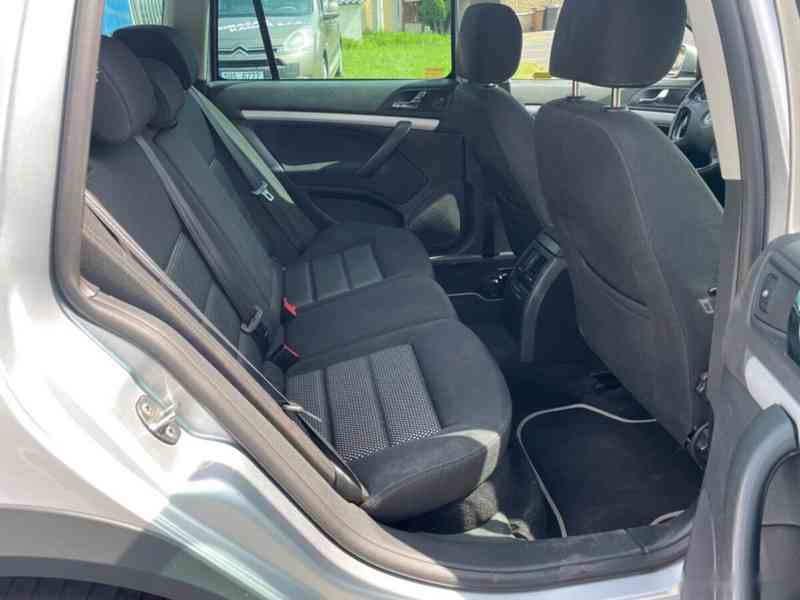 Škoda Octavia, 2,0 TDi 4X4, SCOUT, SERVISKA - foto 19