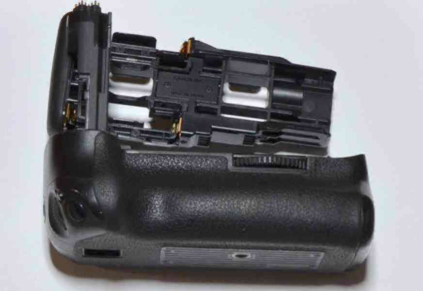 Canon BG-E11 Origin. battery grip pro EOS 5D MRK 3 - foto 5
