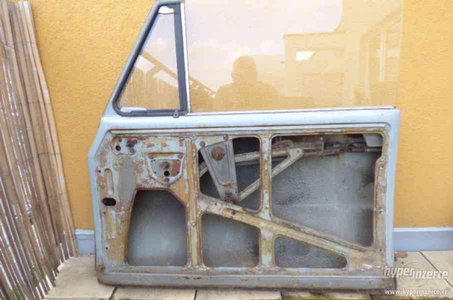Škoda 1000 MBX Pravé a Levé dveře a skla včetně mechanizmu - foto 7